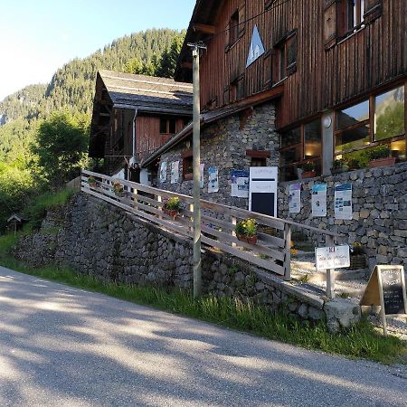 Auberge De Jeunesse Hi ラ・クリュサ エクステリア 写真